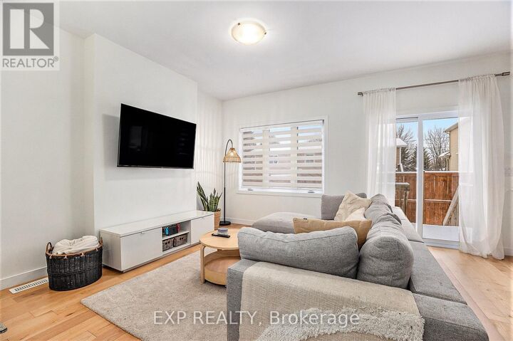 Property Photo:  12 Livya Street  ON K0A 2M0 