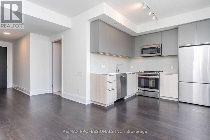 Property Photo:  20 Brin Drive 1209  ON M8X 0B2 
