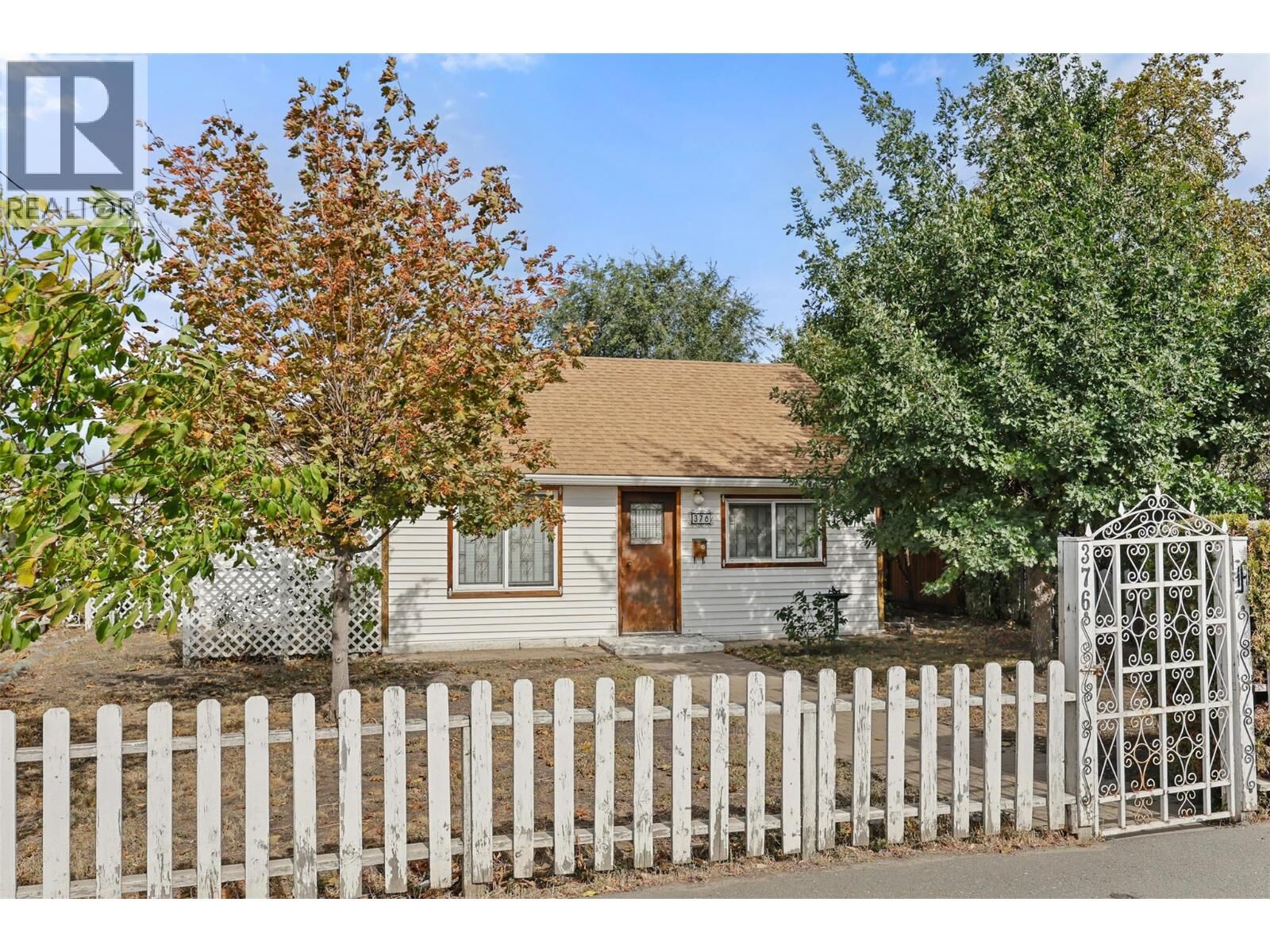 Property Photo:  376 Alexander Avenue  BC V2B 3R3 
