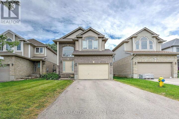Property Photo:  1737 Mickleborough Drive Upper  ON N6G 5R7 
