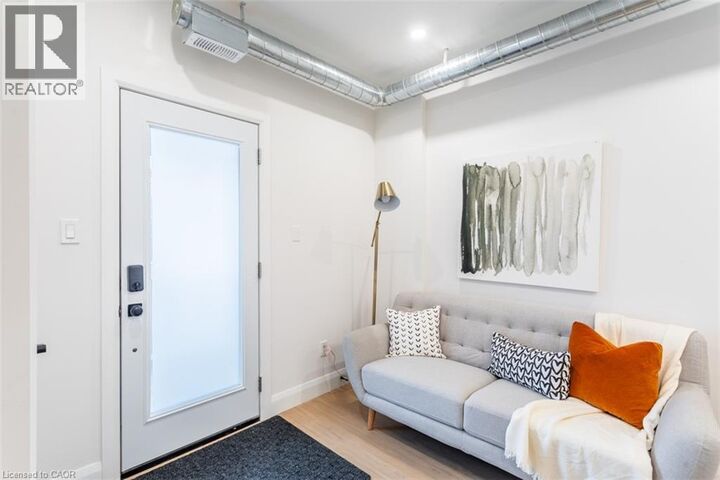 Property Photo:  113 North Catharine Street North  ON L8R 1J5 