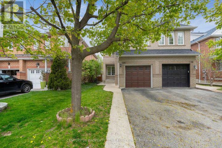 Property Photo:  7186 Waldorf Way  ON L5N 7P8 