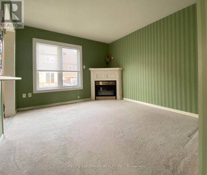Property Photo:  1575 South Parade Court 2  ON L5M 6E9 