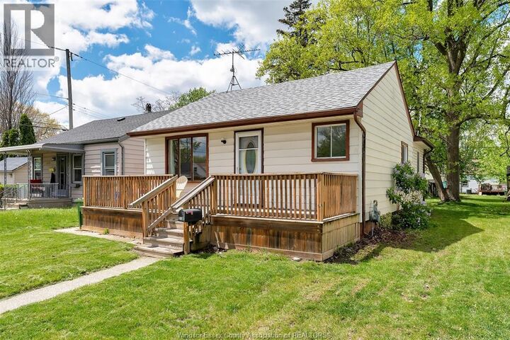 Property Photo:  3666 Girardot Street  ON N9C 1W5 