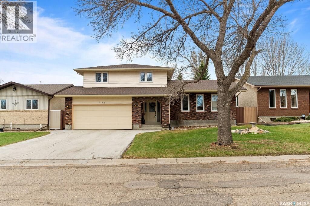 Property Photo:  287 Hodgins Crescent N  SK S4X 2T2 