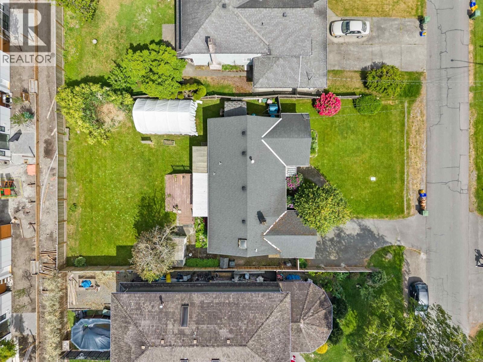 Property Photo:  10271 Dennis Crescent  BC V7A 3R9 