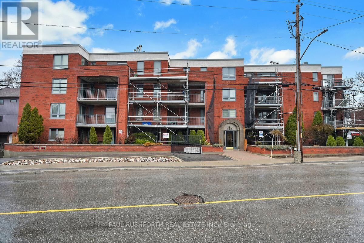Property Photo:  939 North River Road 202  ON K1K 3V2 