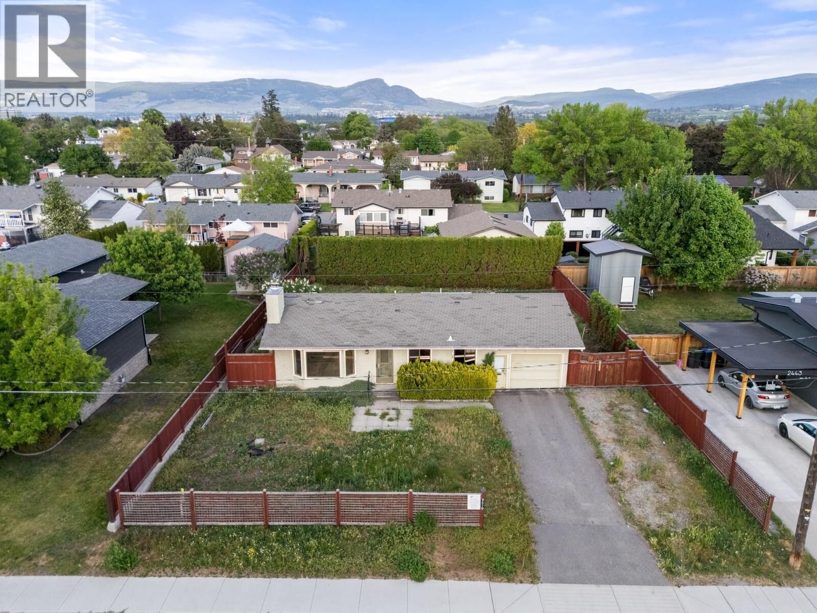 Property Photo:  2429 Ethel Street  BC V1Y 3A4 