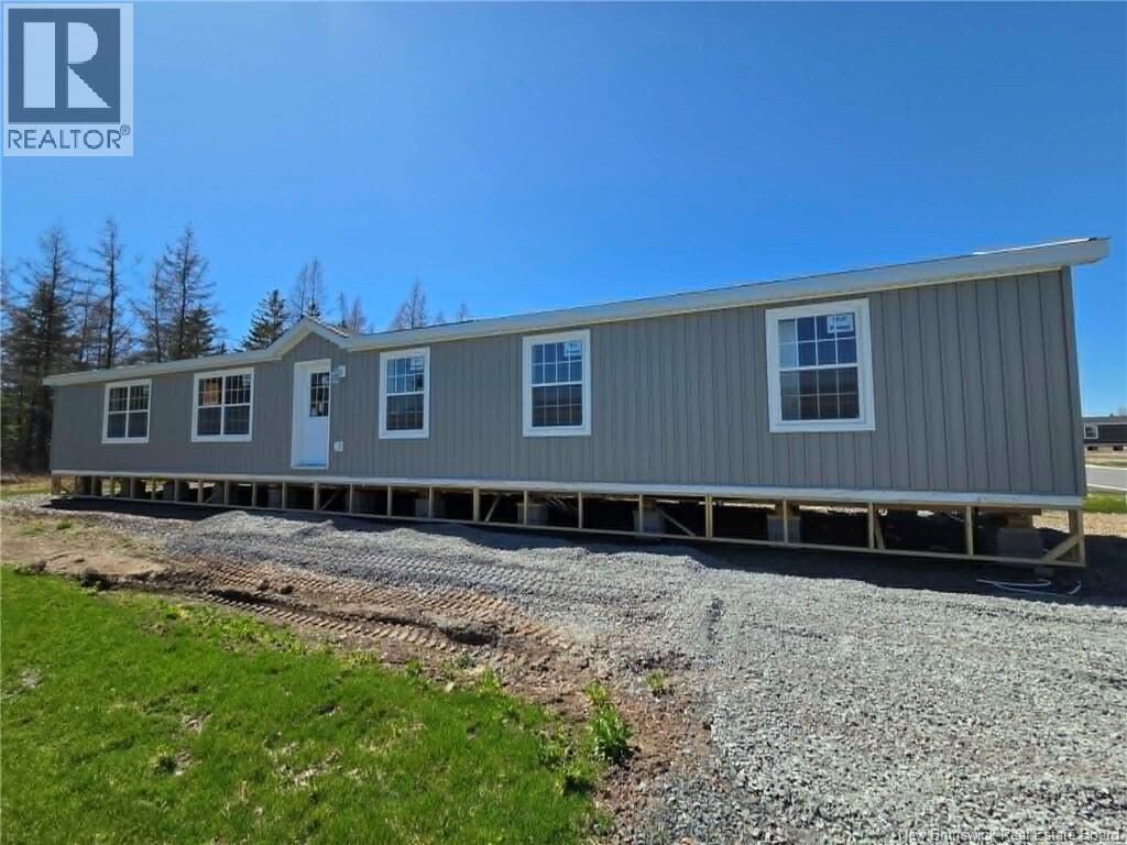 Property Photo:  25 Luanne Drive  NB E3B 9E5 