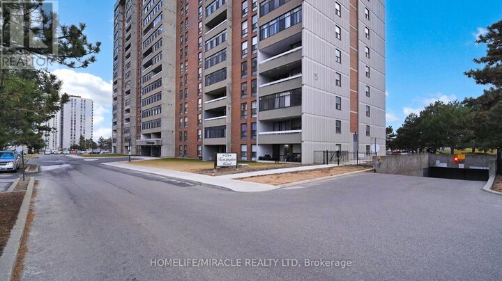 Property Photo:  15 Kensington Road 1112  ON L6T 3W2 