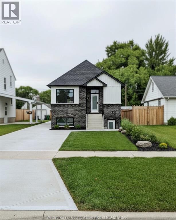 Property Photo:  987 Ford Boulevard 2  ON N8S 2E8 