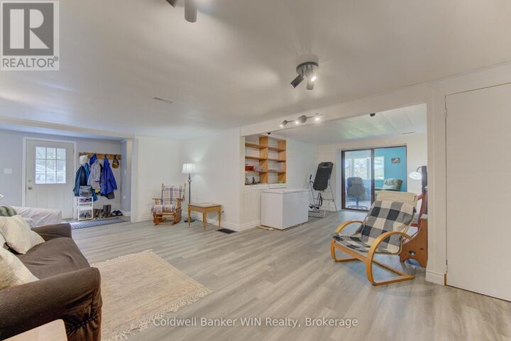 Property Photo: 186 McFarlin Drive ON N0G 2L0