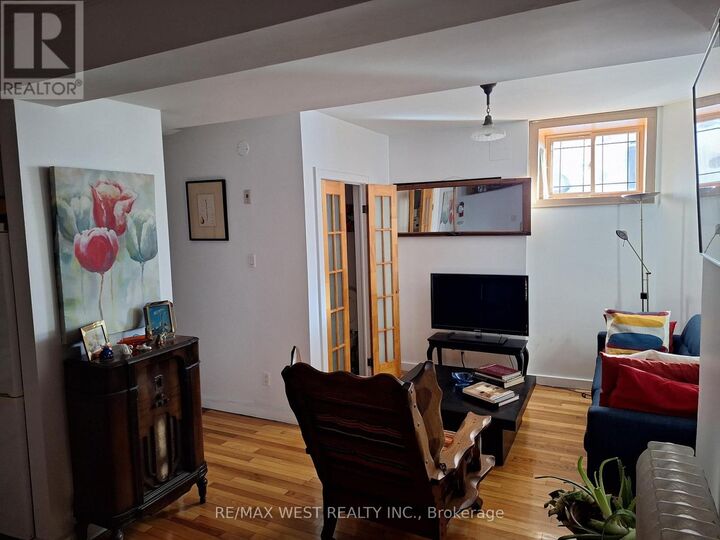 Property Photo:  45 Beaty Avenue Bsmt  ON M6K 3B3 