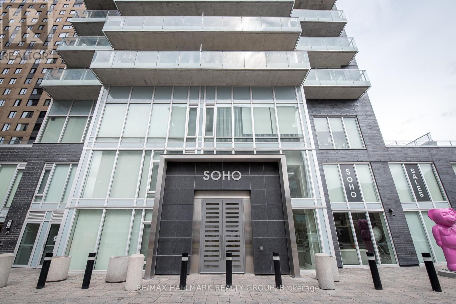 Property Photo:  111 Champagne Avenue 502  ON K1S 5V3 
