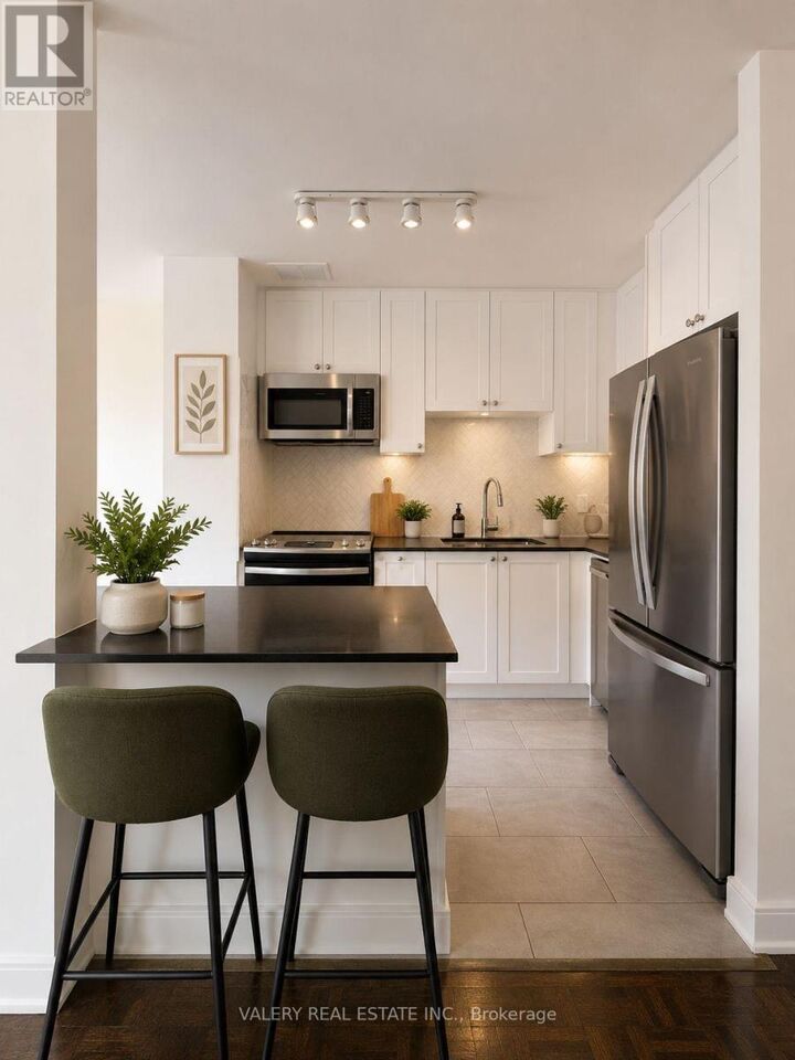 Property Photo:  1450 Sheppard Avenue West 323  ON M3M 2X1 