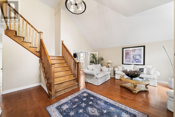 Property Photo:  2139 Bushtrail Court  ON L7M 4B2 