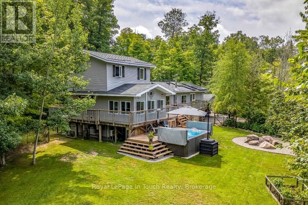 Property Photo:  36 Meadows Avenue  ON L0K 2C0 