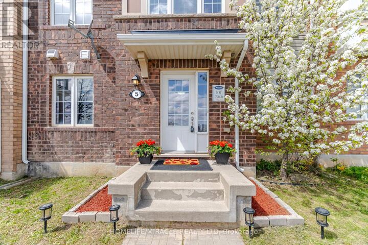 Property Photo:  5 Veterans Drive  ON L7A 0T8 