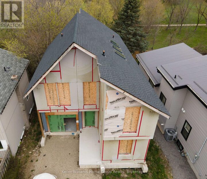 Property Photo:  208 Grange Street  ON N1E 2W1 