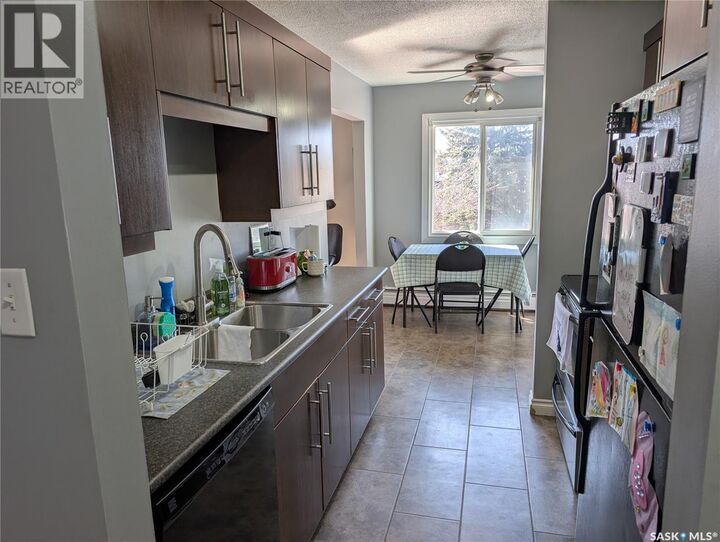 Property Photo:  13 3030 Arlington Avenue  SK S7J 2J9 