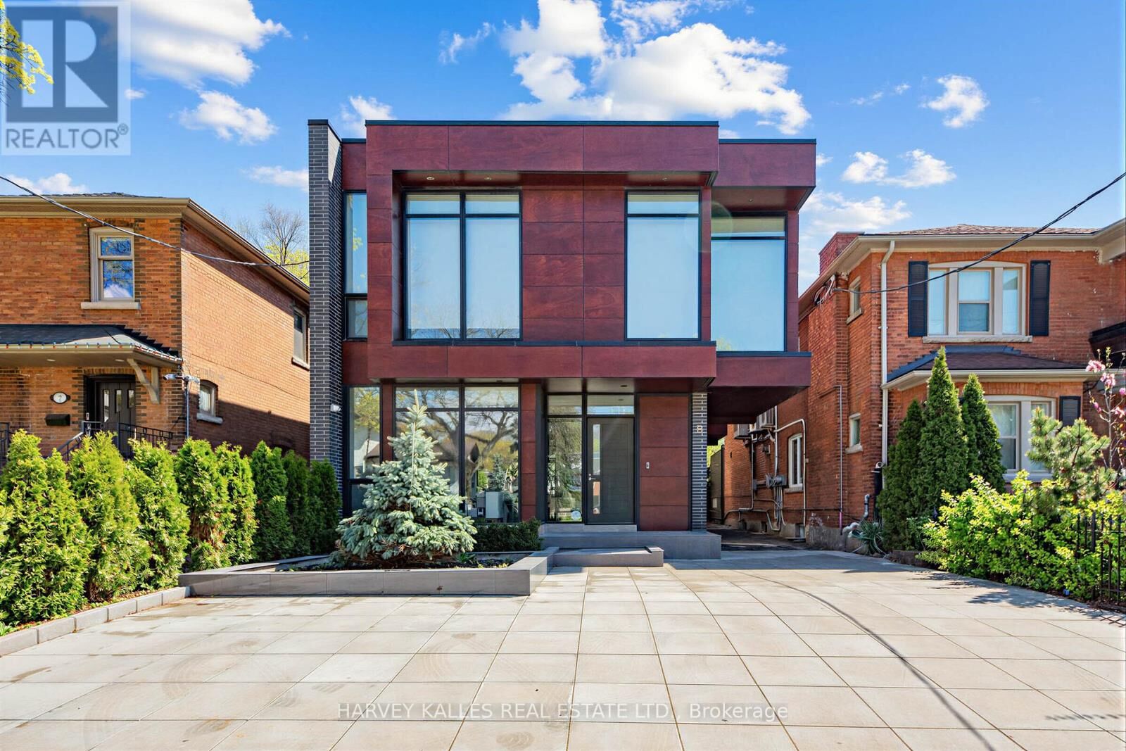Property Photo:  5 Braemar Avenue  ON M5P 2L1 
