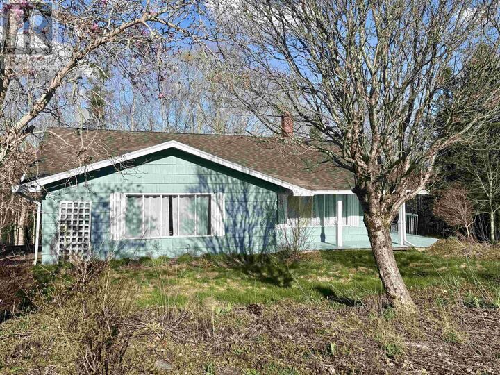 Property Photo:  82 Pulsifer Road  NS B0N 2J0 
