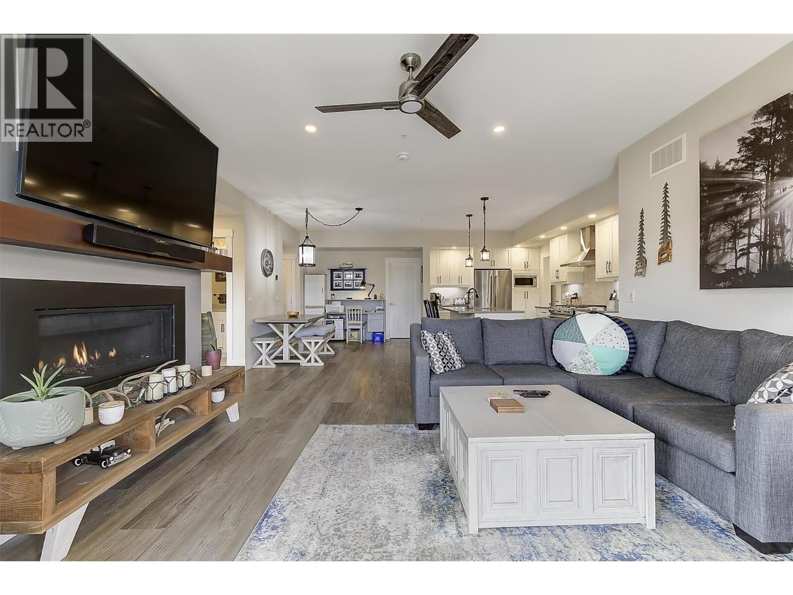 Property Photo:  4000 Redstone Crescent 222  BC V0H 1X5 