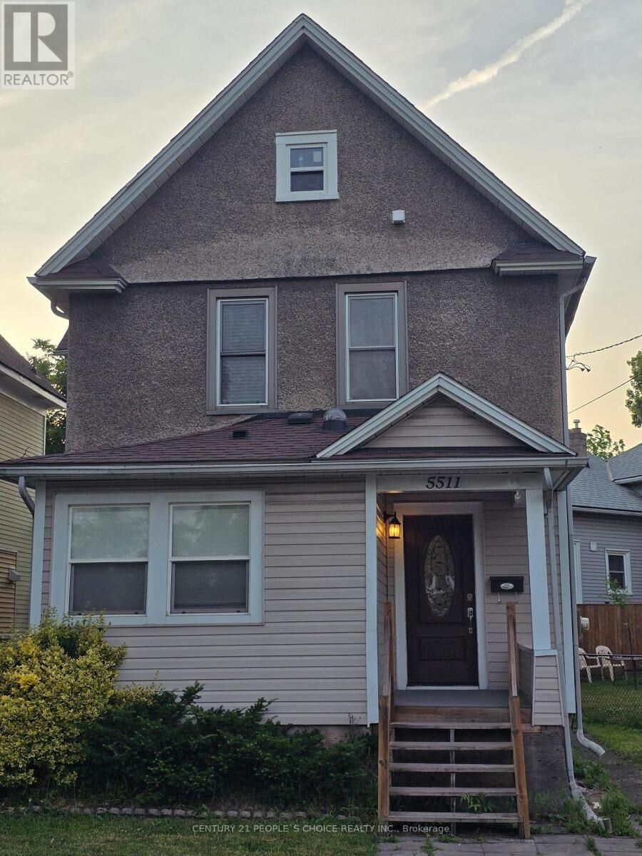 Property Photo:  5511 Palmer Avenue South  ON L2E 3V3 