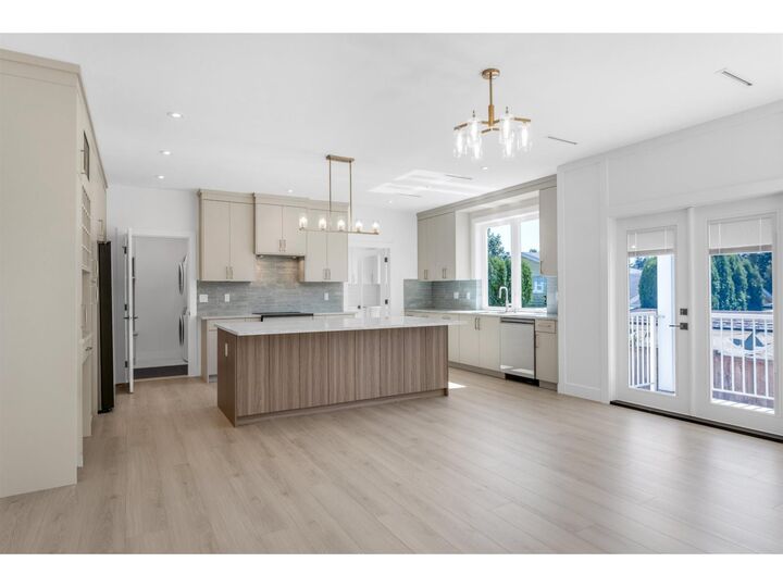 Property Photo:  27144 35th Avenue  BC V4W 0A5 