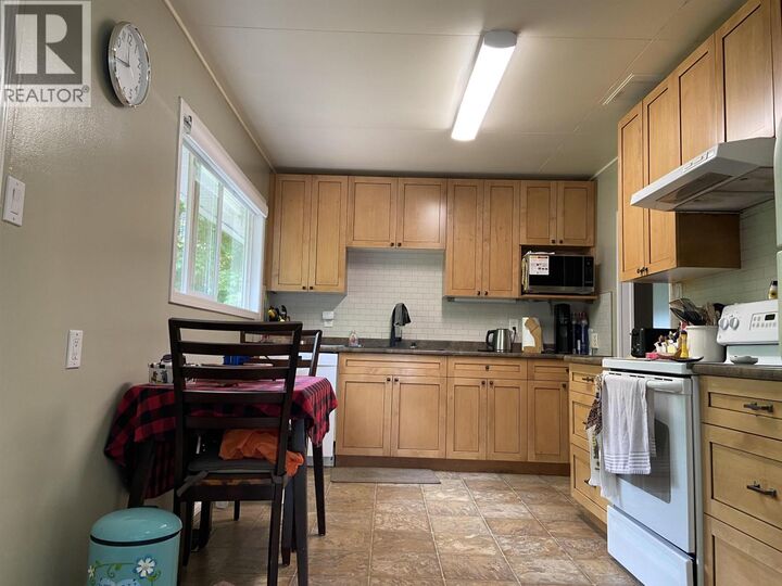 2601 Sparks Street — photo 1