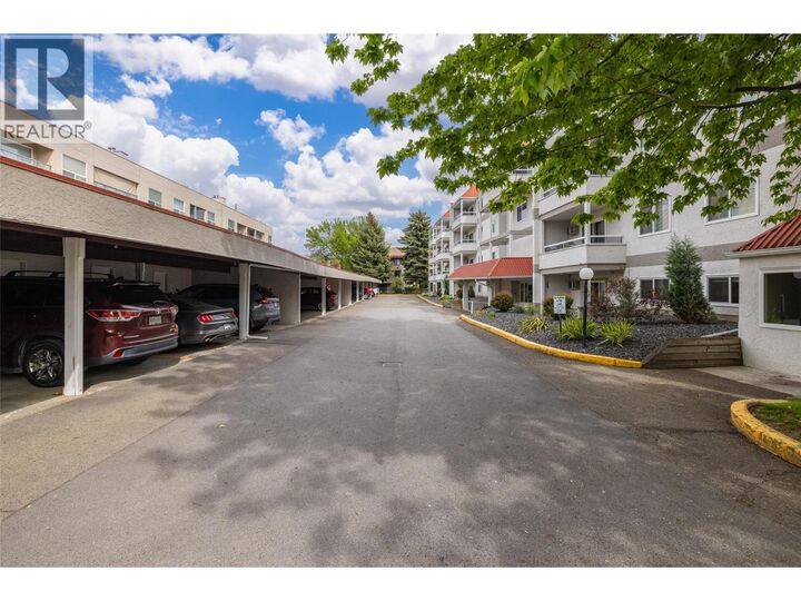 Property Photo: 3155 De Montreuil Court 405 BC V1W 3W1