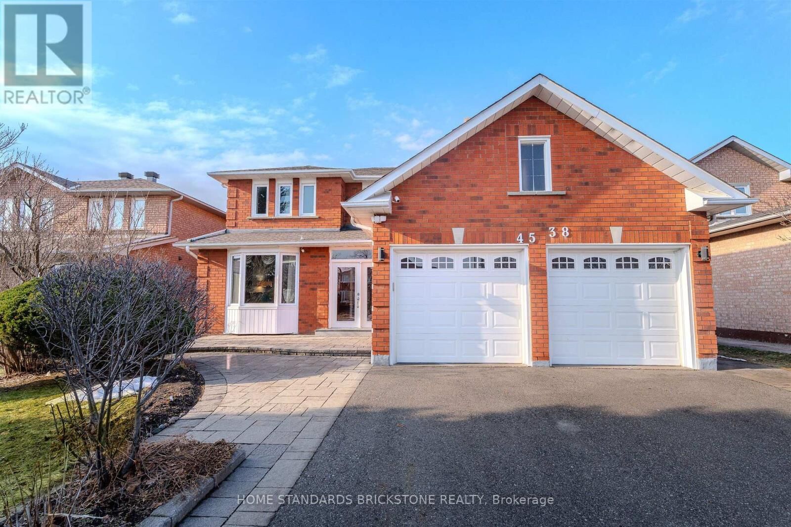 Property Photo:  4538 Penhallow Road  ON L5V 1E7 