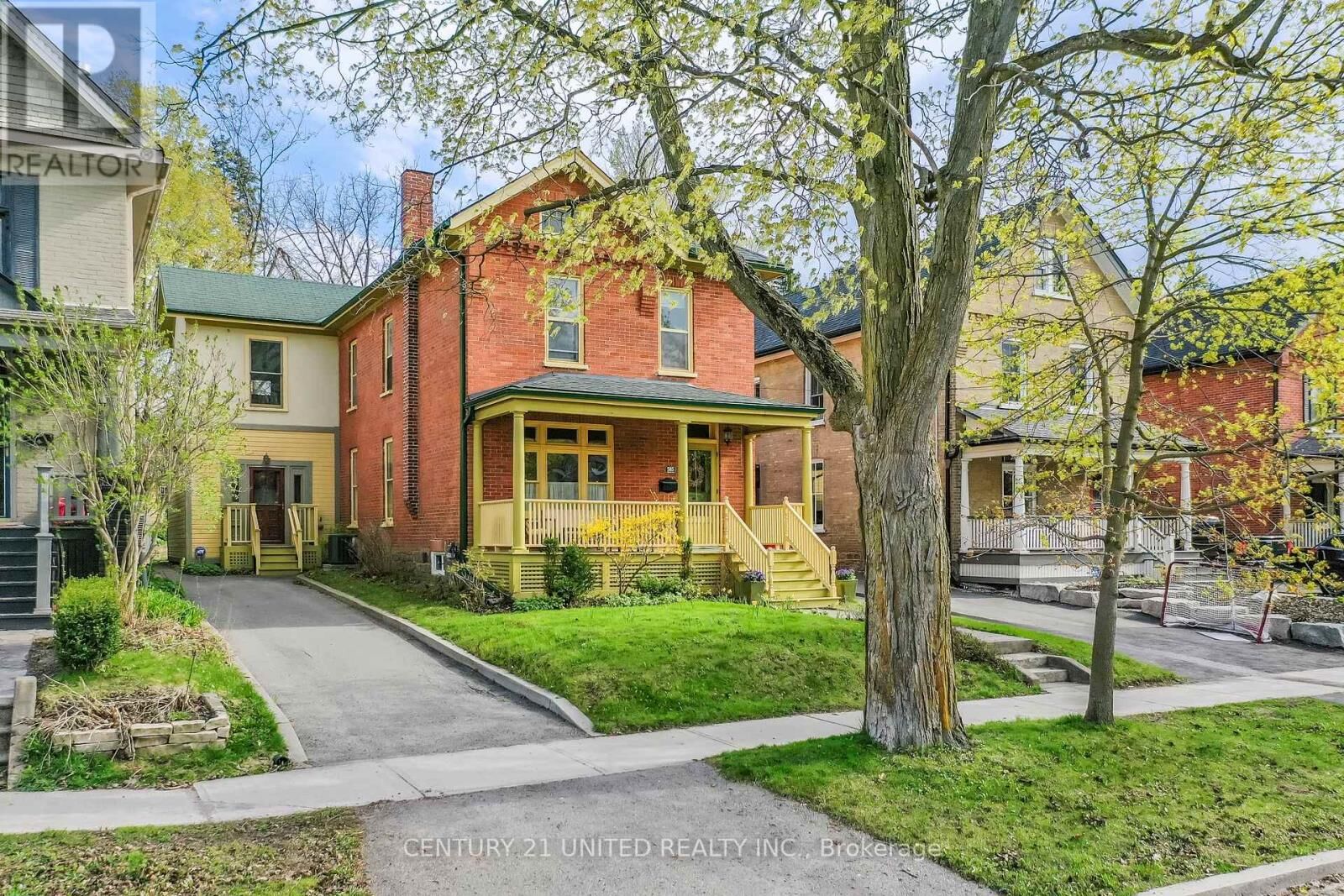Property Photo:  585 Homewood Avenue  ON K9H 2N4 