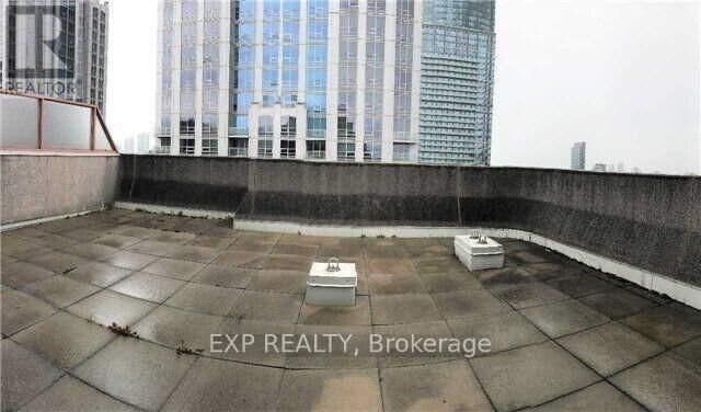 Property Photo:  736 Bay Street 3001  ON M5G 2M4 