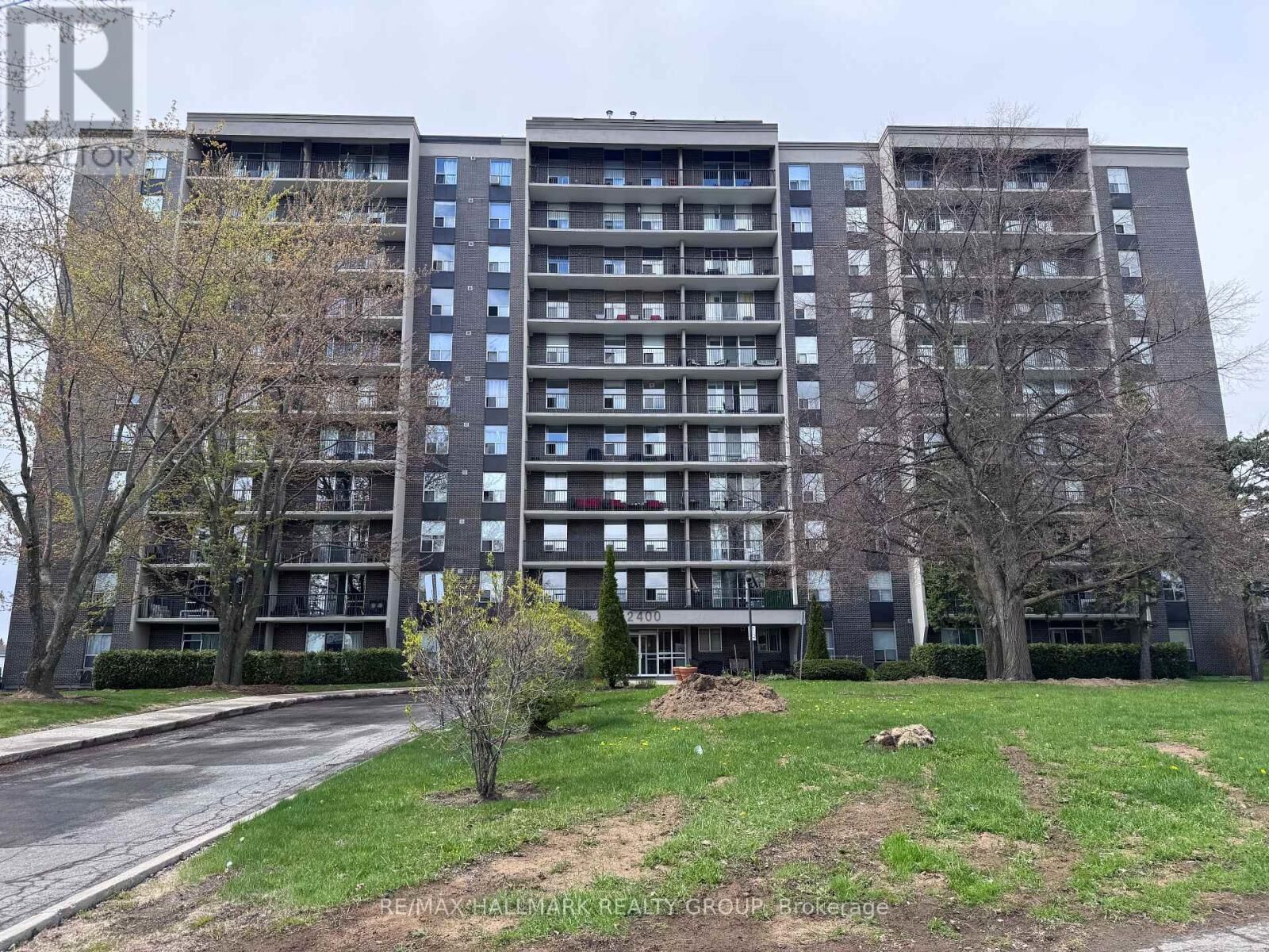 Property Photo:  2400 Virginia Drive 510  ON K1H 8L3 
