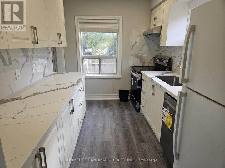Property Photo:  21 Highland Park Boulevard  ON L3T 1B2 