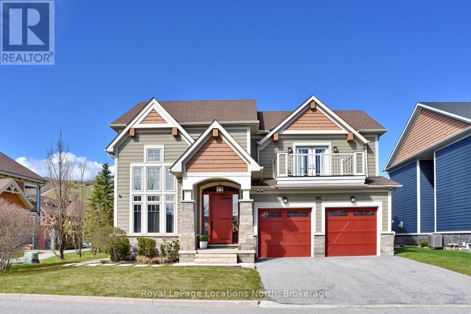 Property Photo:  277 Jozo Weider Boulevard 902  ON L9Y 1V0 