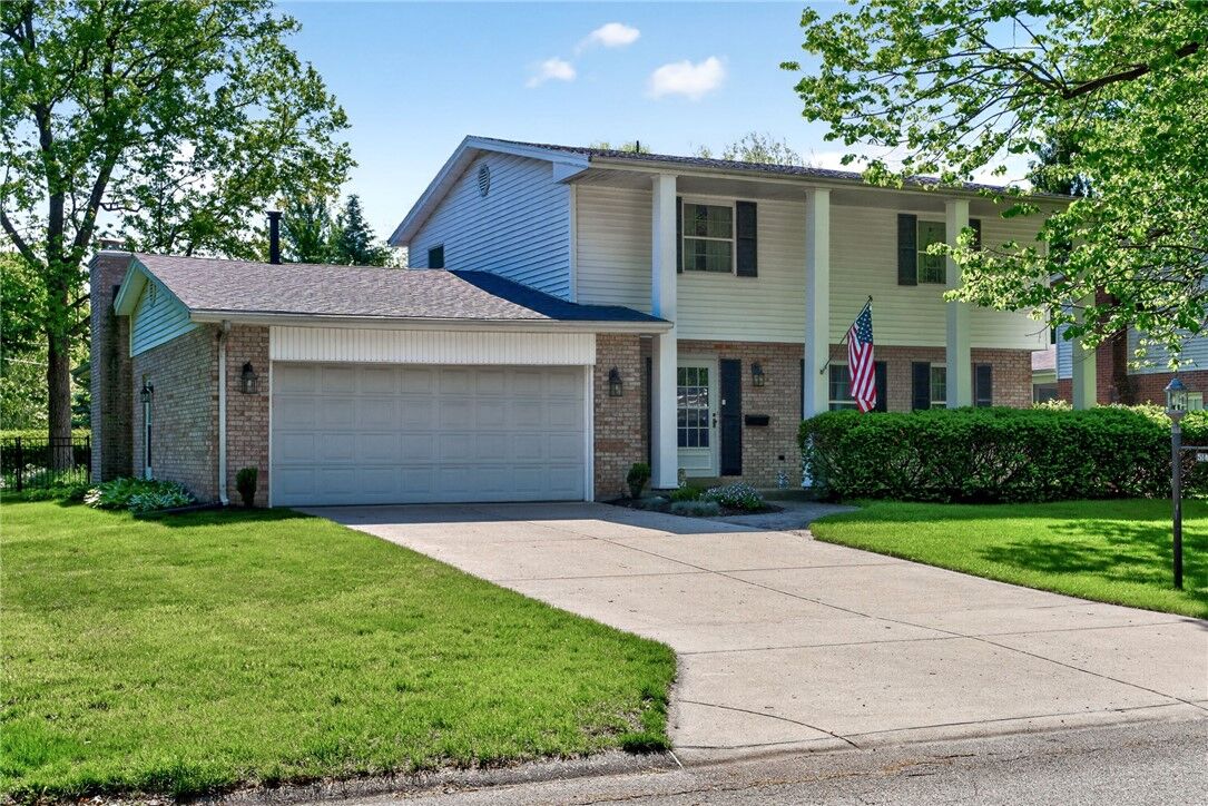 Property Photo: 5148 Tahitian Place OH 45440