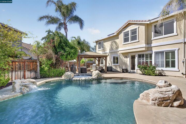 Property Photo: 858 Lindrick Ct CA 94513