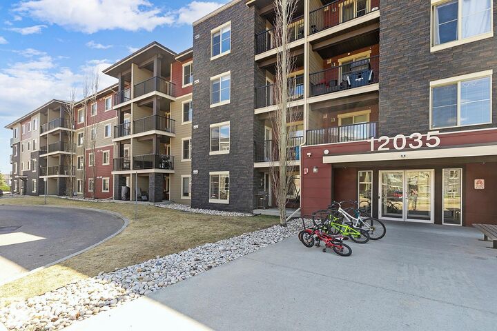 Property Photo:  12035 22 Avenue SW 306  AB T6W 2X9 