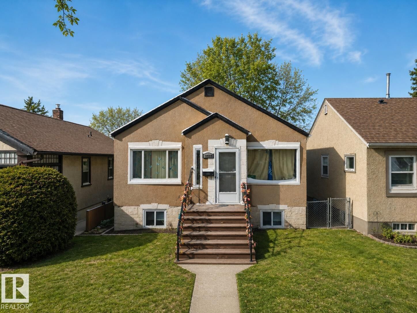 Property Photo:  12758 117 Street NW  AB T5E 5J5 