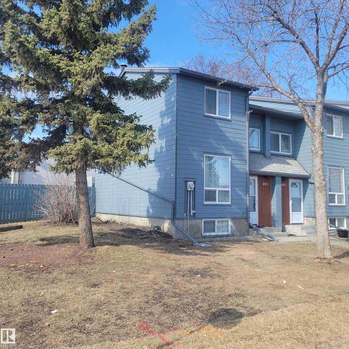 Property Photo:  14204 31 Street NW  AB T5Y 1H1 