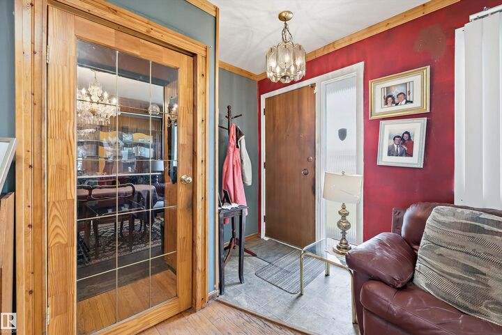 Property Photo:  13508 111 Street NW  AB T5E 4Z8 