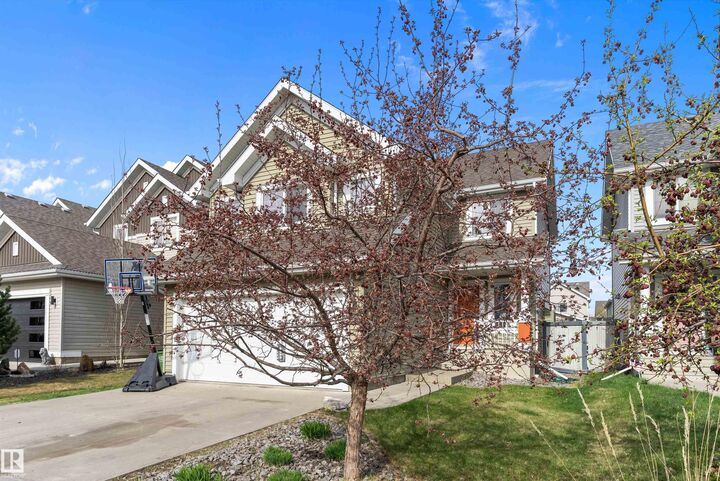 Property Photo:  1332 72 Street SW  AB T6X 0H2 