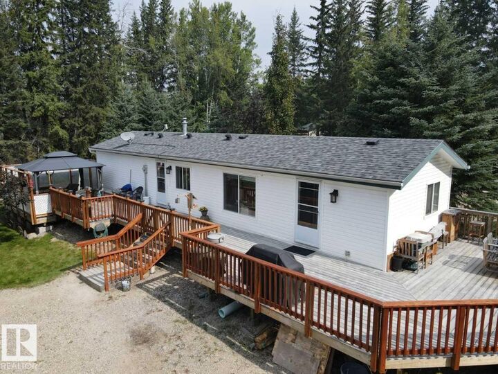 Property Photo:  5429 Twp Road 494 18  AB T0C 1W0 