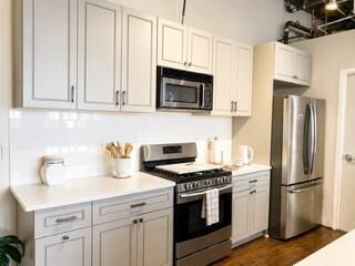 Property Photo:  3235 Roswell Road NE 402  GA 30305 
