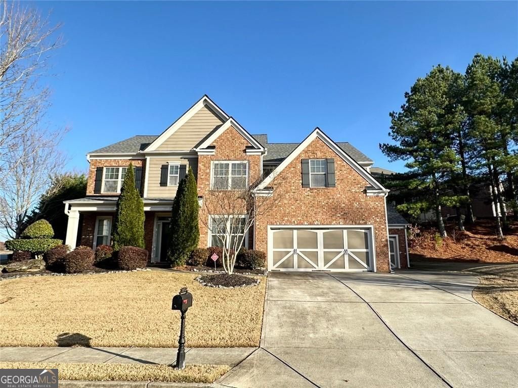 Property Photo:  5605 Upper Creek Court  GA 30024 