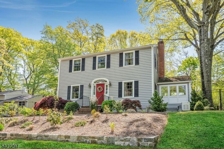 Property Photo:  120 Hillcrest Ave  NJ 07960 