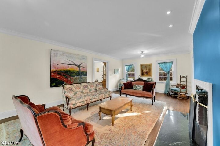 Property Photo:  833 Salem Ave  NJ 07205 