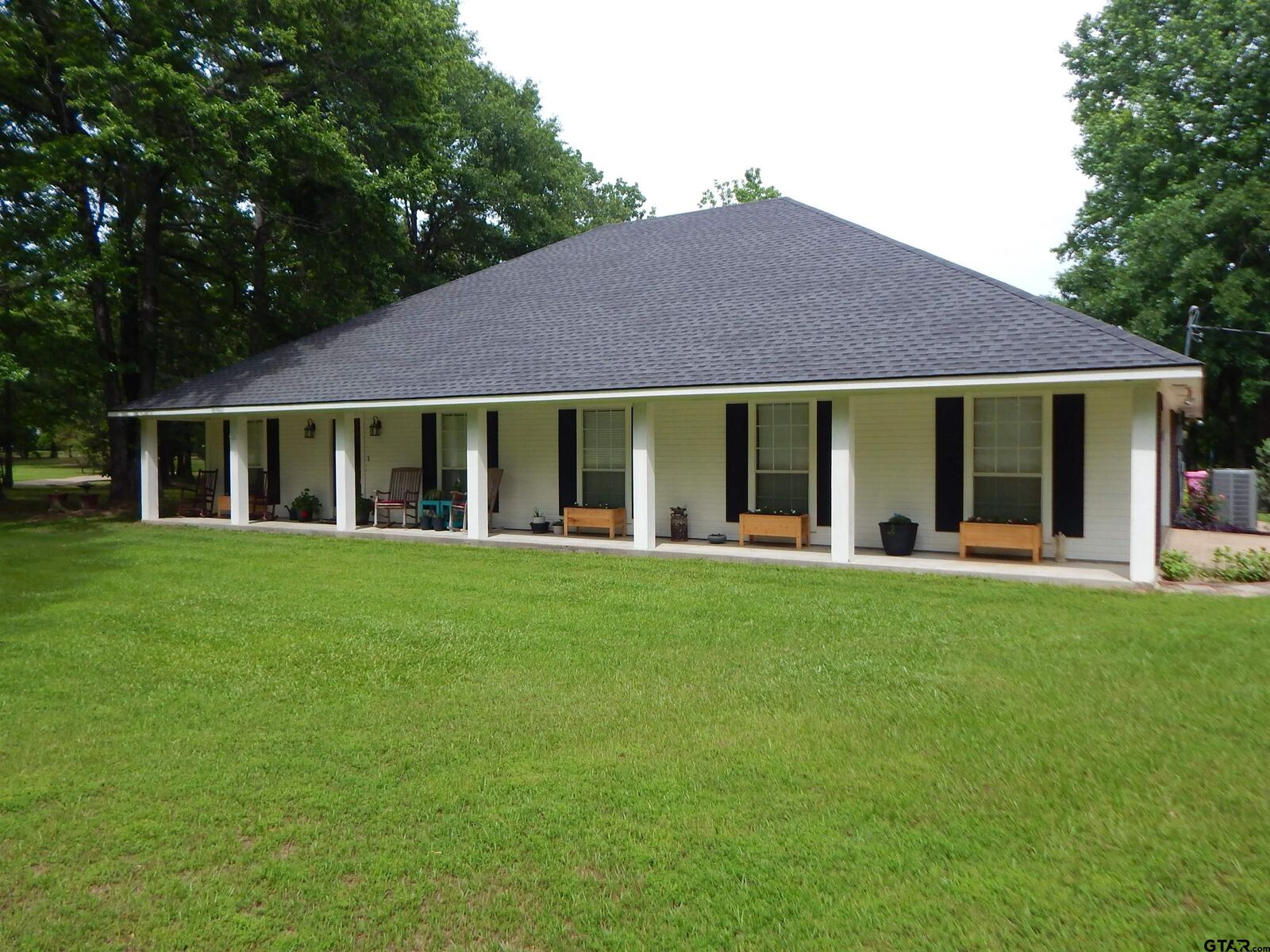 Property Photo:  1106 Tall Timbers  TX 75645 
